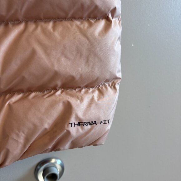 Women's Nike Sportswear Therma-FIT Windrunner Down Vest - Picture 6 of 6